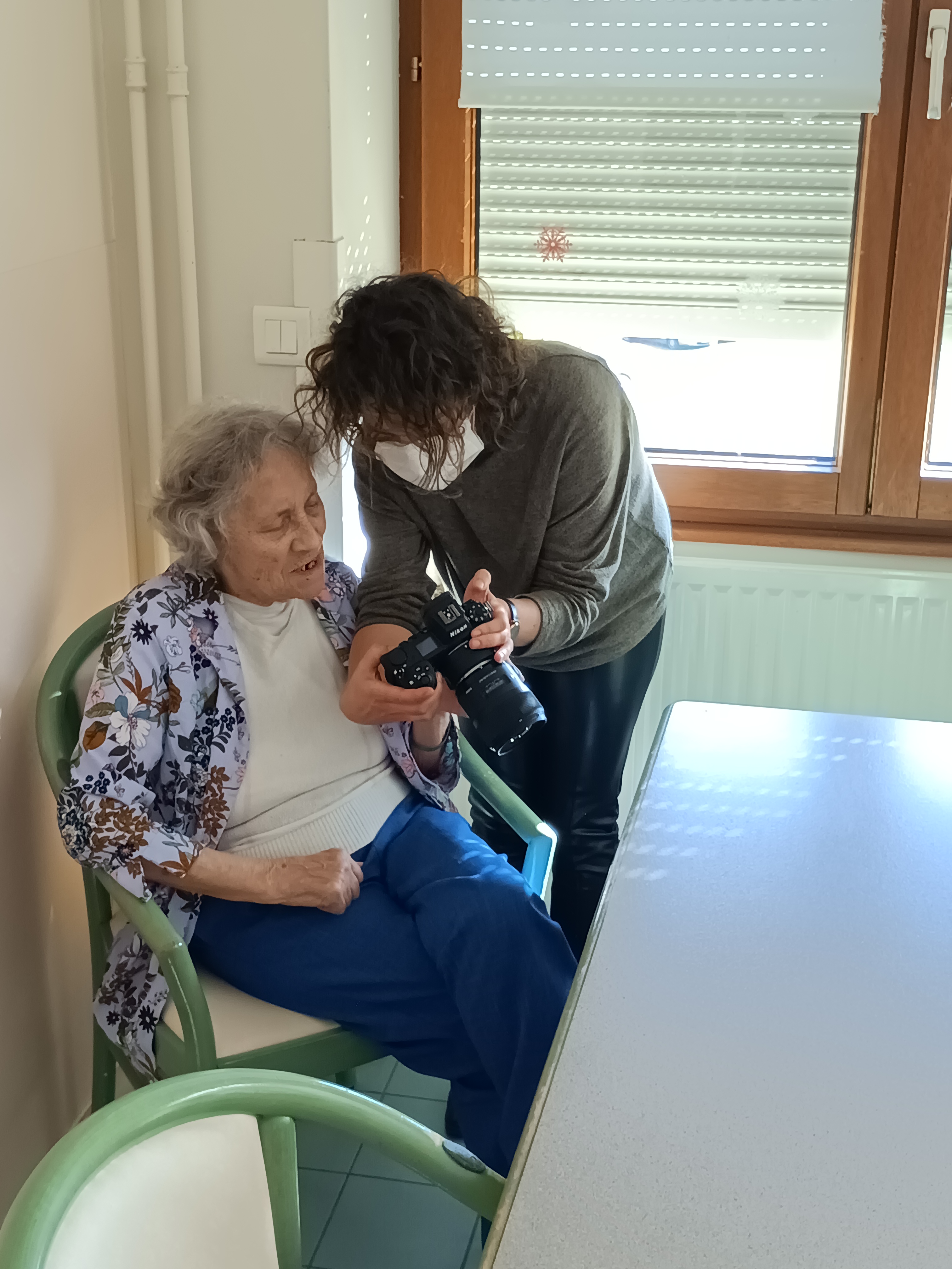 Photographe octobre 2022 2ème RHD (2)