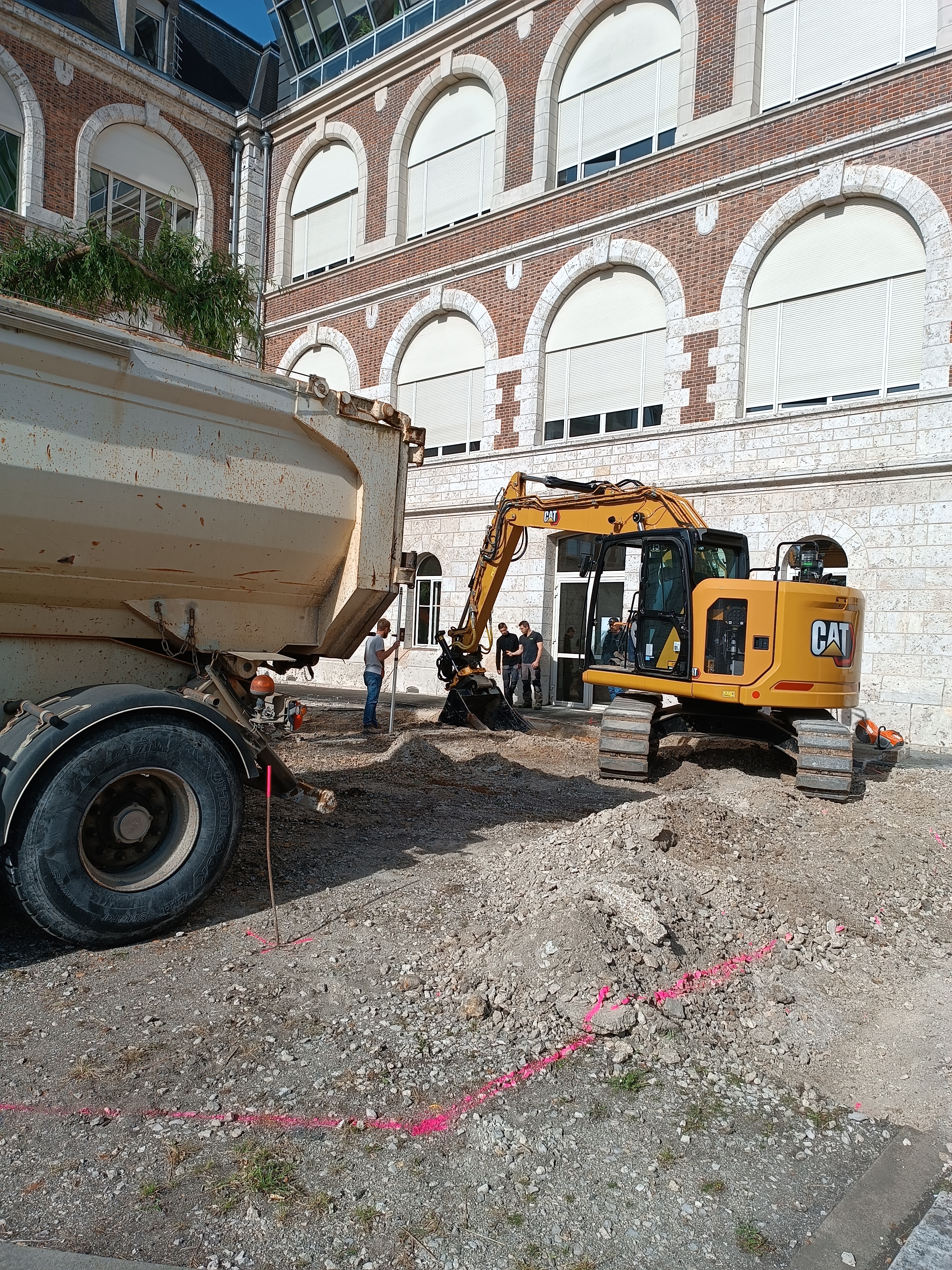 Jardin thérapeutique (3) travaux mai 2023