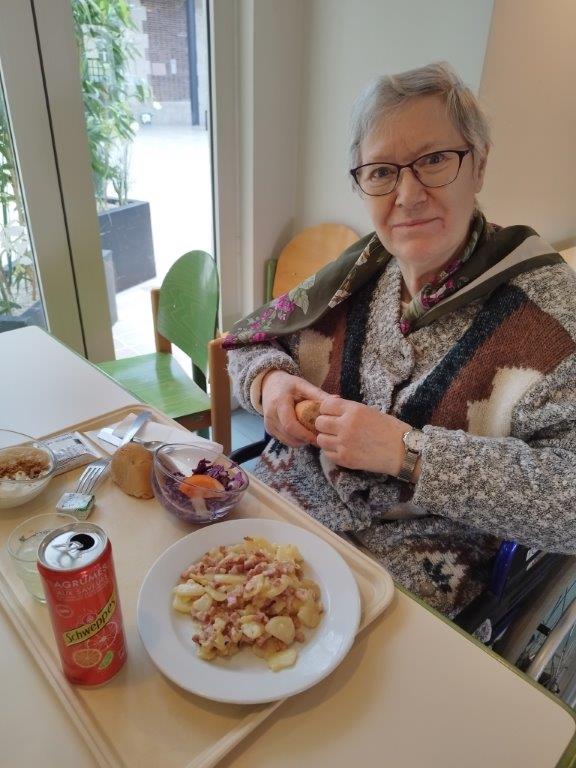 Repas self du personnel (3)